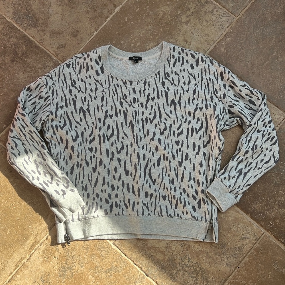 Rails Marlo Gray Abstract Cheetah Pullover Sweate… - image 1